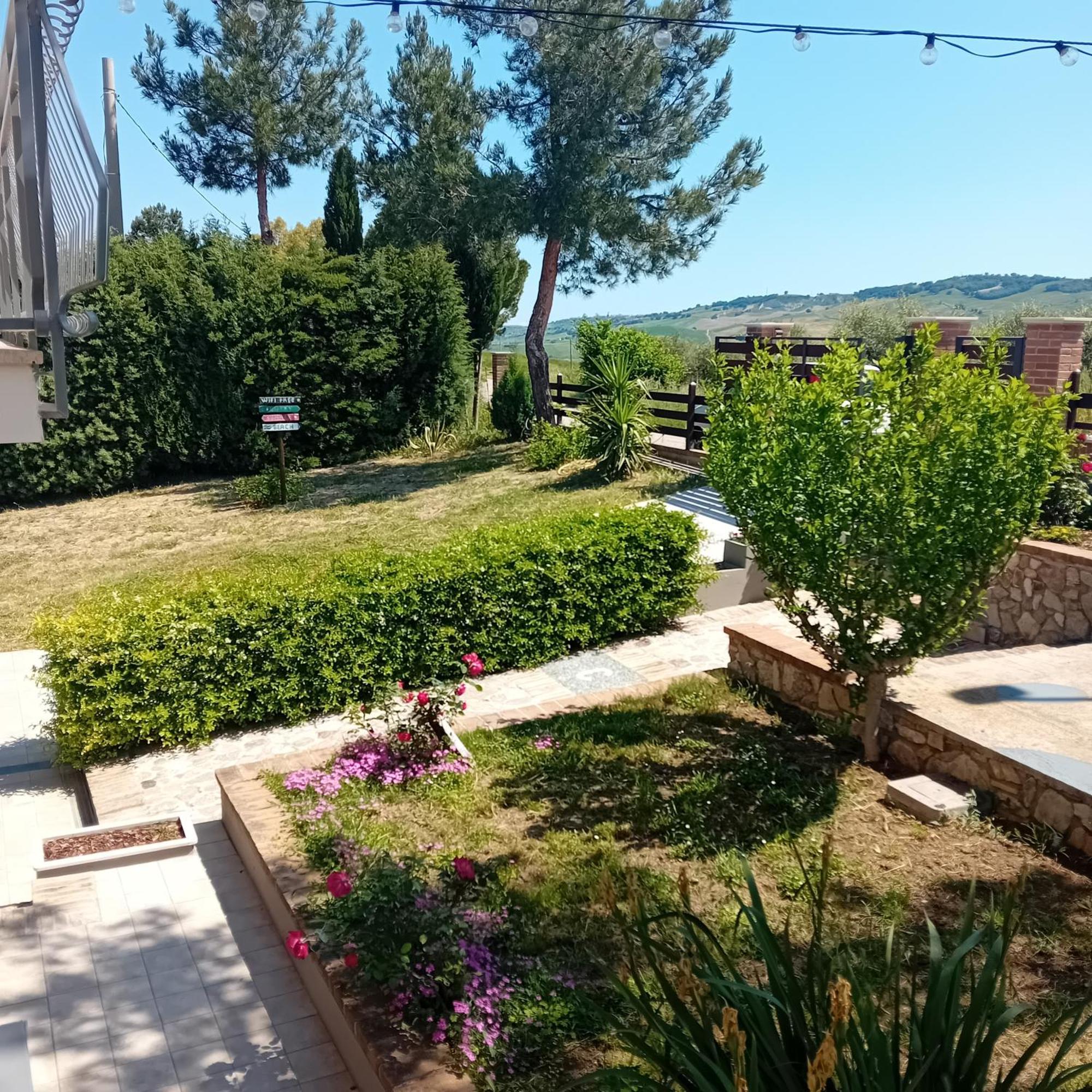 Villa Nonno Nicola Montenero di Bisaccia Luaran gambar